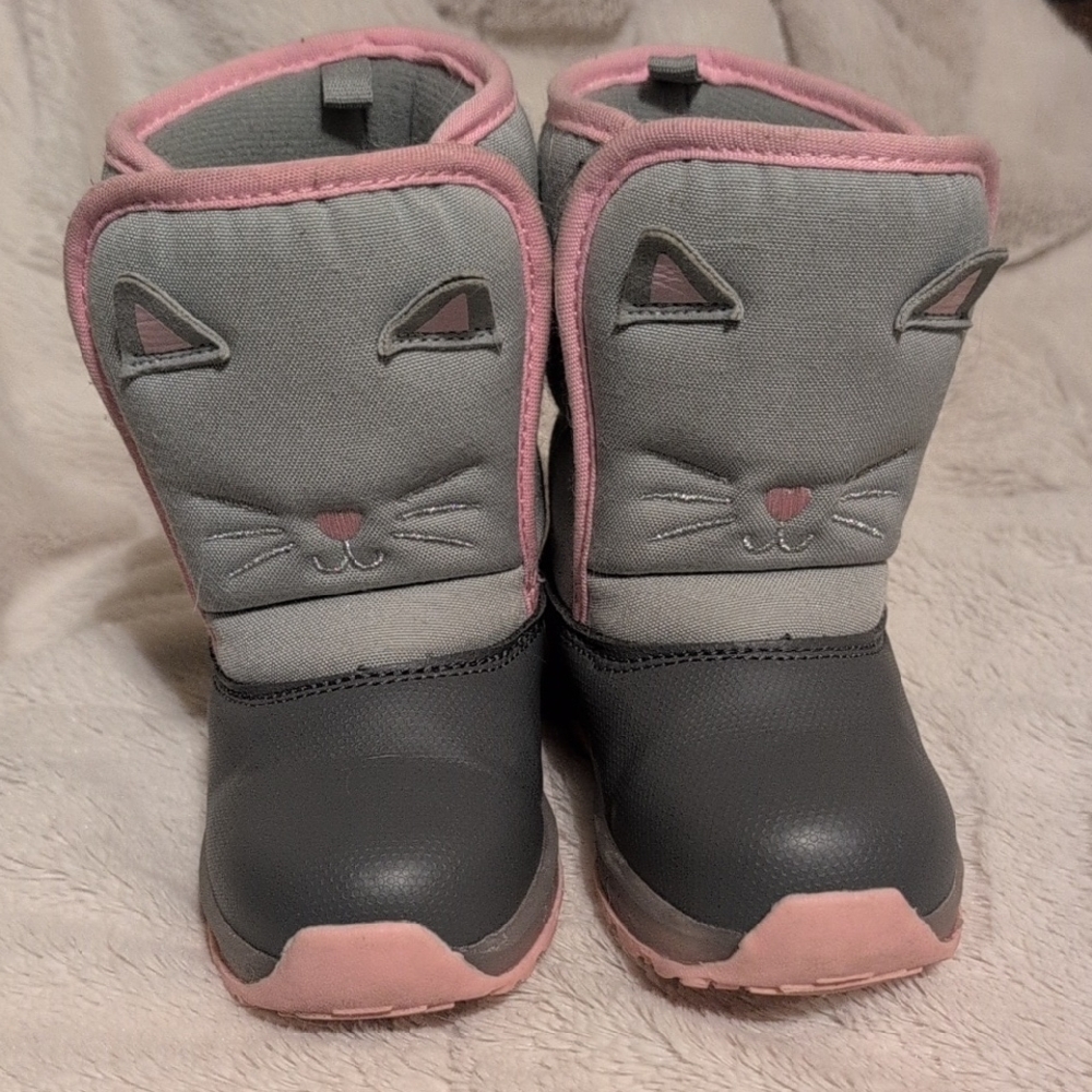 Carter's Gray and Pink Cat Boots